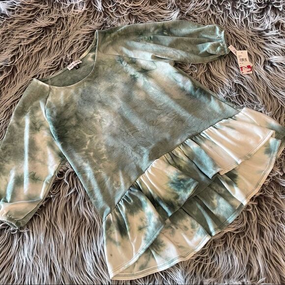 NWT Thyme + Honey Tie-Dye Peplum Ruffle Hem Short Sleeve Raglan Top Sage - Picture 3 of 12